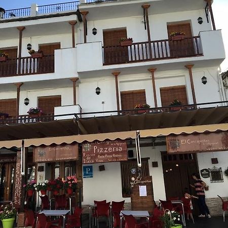 Hostal El Cascapenas De La Alpujarra Capileira Exterior photo